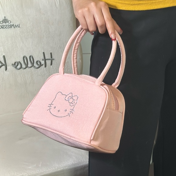 Hello kitty mini purse NWOT - Picture 2 of 7